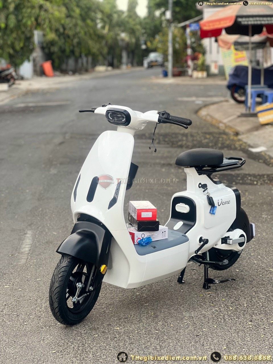 Hệ thống phanh và giảm xóc