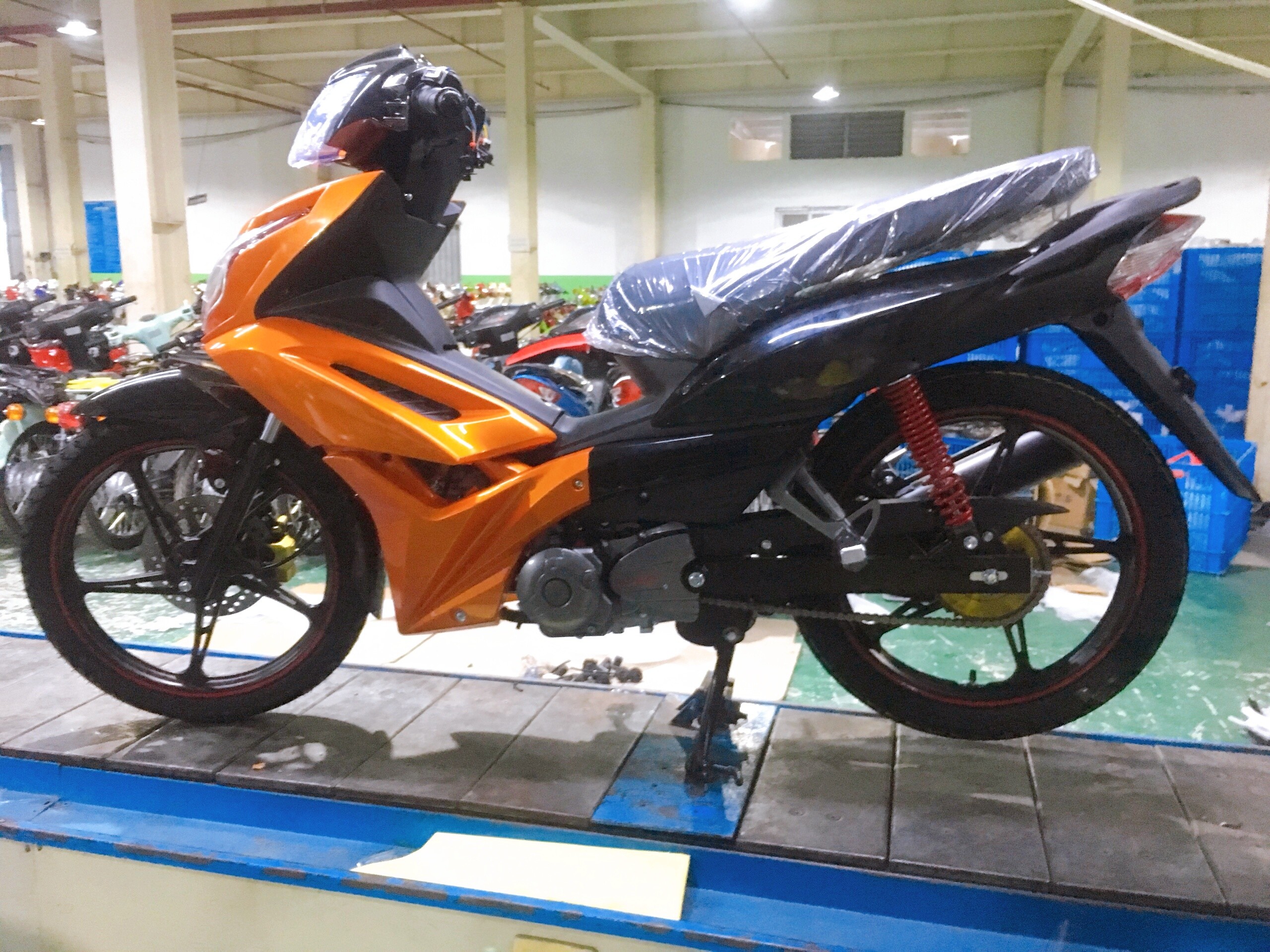  Giới thiệu về xe máy 50cc Exciter Dealim